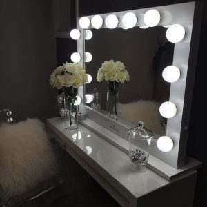 21 Diy Vanity Mirror Ideas