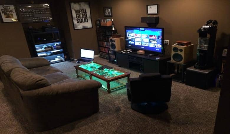 Simple Dark Gaming Room Ideas in Living room