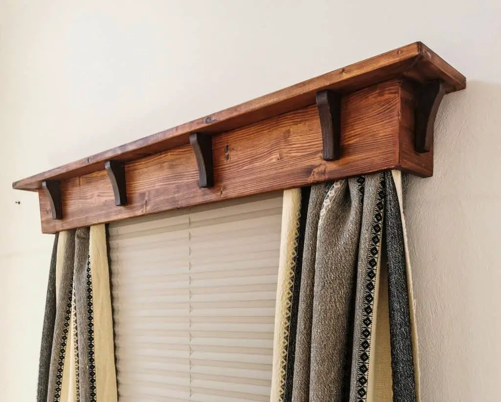 20 Best DIY Valance Ideas To Treat Your Window   DIY Distressed Wood Valance 1024x823 